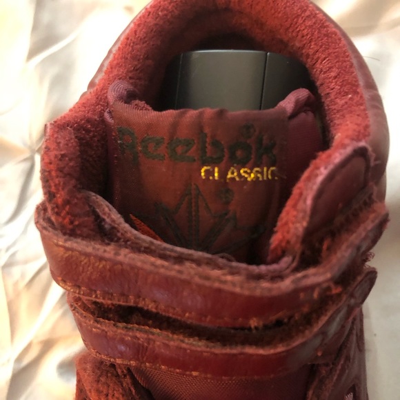 Reebok Classics - Picture 3 of 5